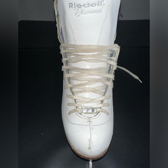 Riedell Diamond Jr Figure Skates - Picture 5 of 8